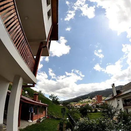 Guest house Eco House Family *